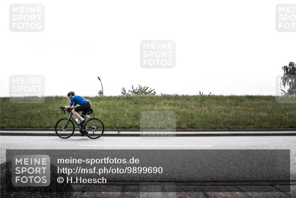 21.06.2026 - 29. Vierlanden-Triathlon H.Heesch http://msf.ph/oto/9899690 21.06.2026 11:49:31 Radfahren 629, 645, 759, 808 meine-sportfotos.de