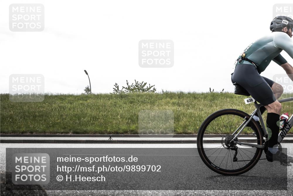 21.06.2026 - 29. Vierlanden-Triathlon H.Heesch http://msf.ph/oto/9899702 21.06.2026 11:49:50 Radfahren 630, 735 meine-sportfotos.de