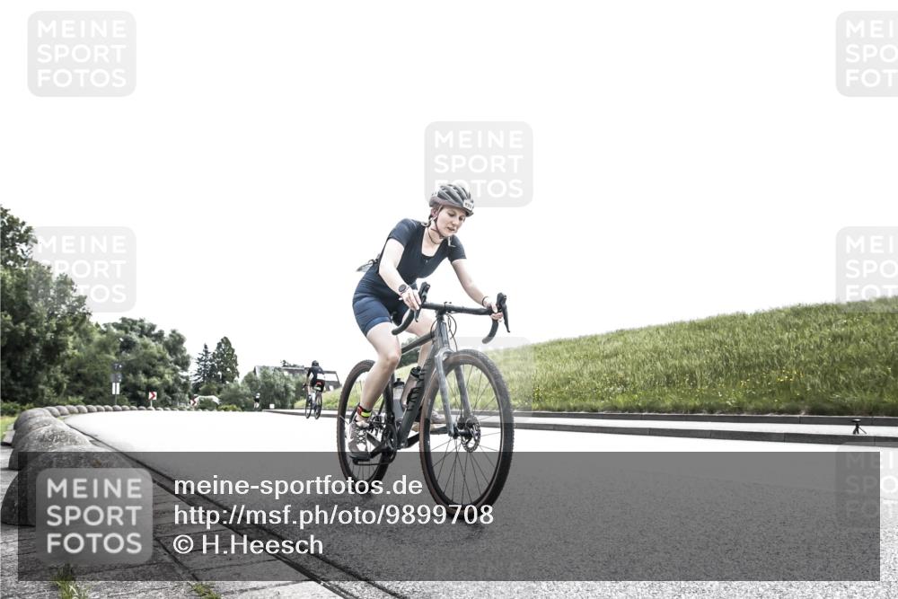 21.06.2026 - 29. Vierlanden-Triathlon H.Heesch http://msf.ph/oto/9899708 21.06.2026 11:33:42 Radfahren 634, 682, 712, 740, 745, 829 meine-sportfotos.de