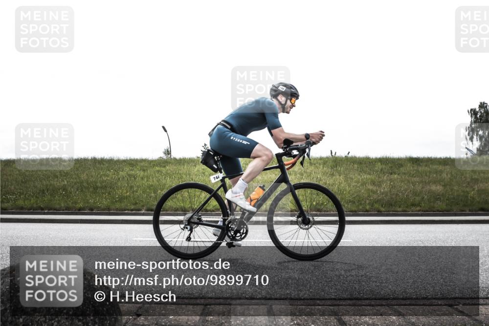 21.06.2026 - 29. Vierlanden-Triathlon H.Heesch http://msf.ph/oto/9899710 21.06.2026 11:50:10 Radfahren 659, 683, 744, 809, 902 meine-sportfotos.de