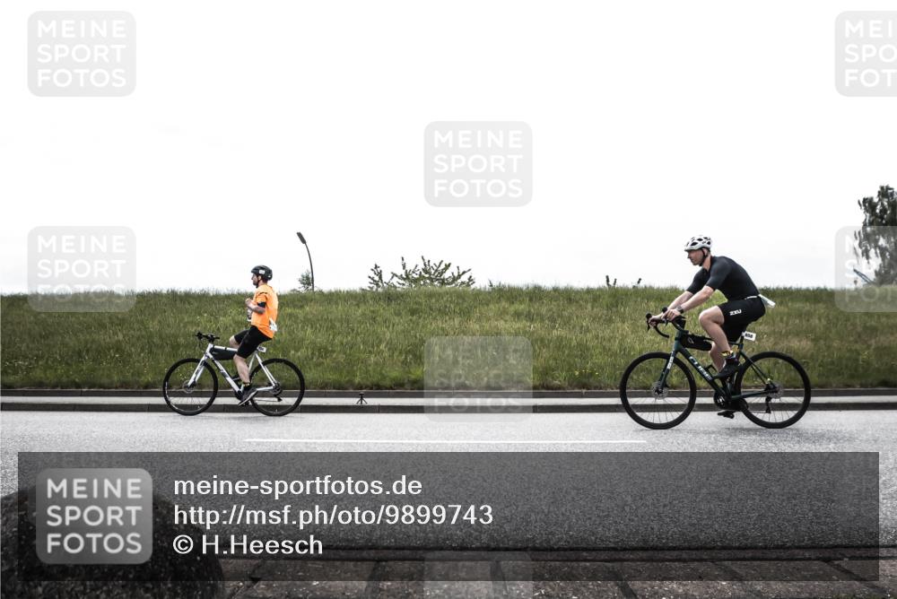 21.06.2026 - 29. Vierlanden-Triathlon H.Heesch http://msf.ph/oto/9899743 21.06.2026 11:50:41 Radfahren 658, 764 meine-sportfotos.de