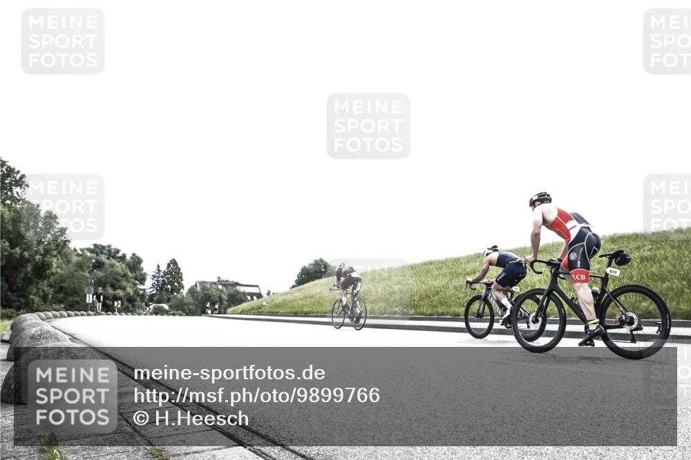 21.06.2026 - 29. Vierlanden-Triathlon H.Heesch http://msf.ph/oto/9899766 21.06.2026 11:40:47 Radfahren 851 meine-sportfotos.de