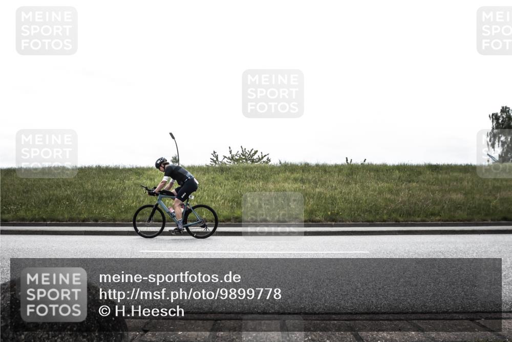 21.06.2026 - 29. Vierlanden-Triathlon H.Heesch http://msf.ph/oto/9899778 21.06.2026 11:51:16 Radfahren 177 meine-sportfotos.de