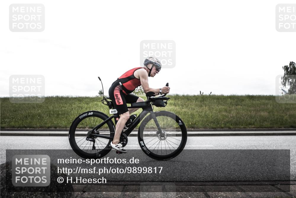 21.06.2026 - 29. Vierlanden-Triathlon H.Heesch http://msf.ph/oto/9899817 21.06.2026 11:52:11 Radfahren 805, 810 meine-sportfotos.de