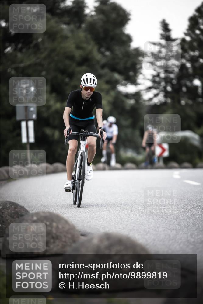 21.06.2026 - 29. Vierlanden-Triathlon H.Heesch http://msf.ph/oto/9899819 21.06.2026 10:08:08 Radfahren 38, 80, 371, 373 meine-sportfotos.de
