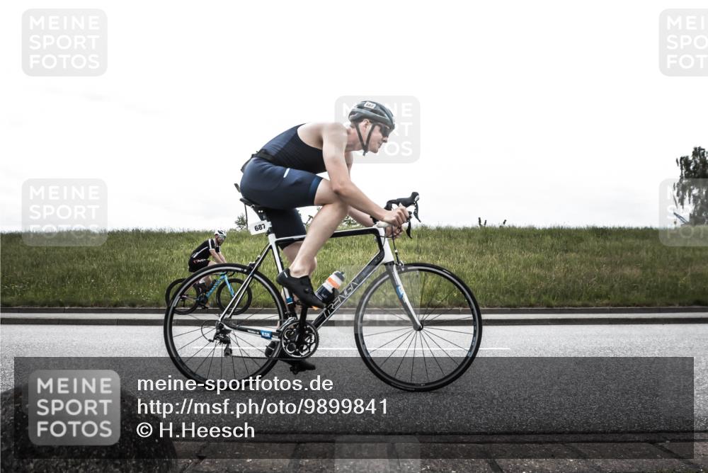 21.06.2026 - 29. Vierlanden-Triathlon H.Heesch http://msf.ph/oto/9899841 21.06.2026 11:52:32 Radfahren 628, 687, 718, 896 meine-sportfotos.de