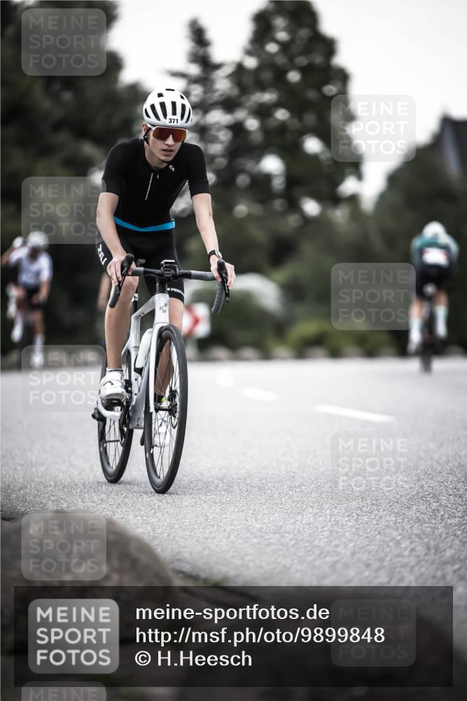 21.06.2026 - 29. Vierlanden-Triathlon H.Heesch http://msf.ph/oto/9899848 21.06.2026 10:08:08 Radfahren 38, 80, 371, 373 meine-sportfotos.de