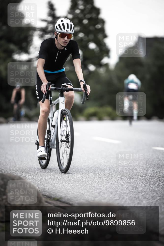 21.06.2026 - 29. Vierlanden-Triathlon H.Heesch http://msf.ph/oto/9899856 21.06.2026 10:08:08 Radfahren 38, 80, 371, 373 meine-sportfotos.de