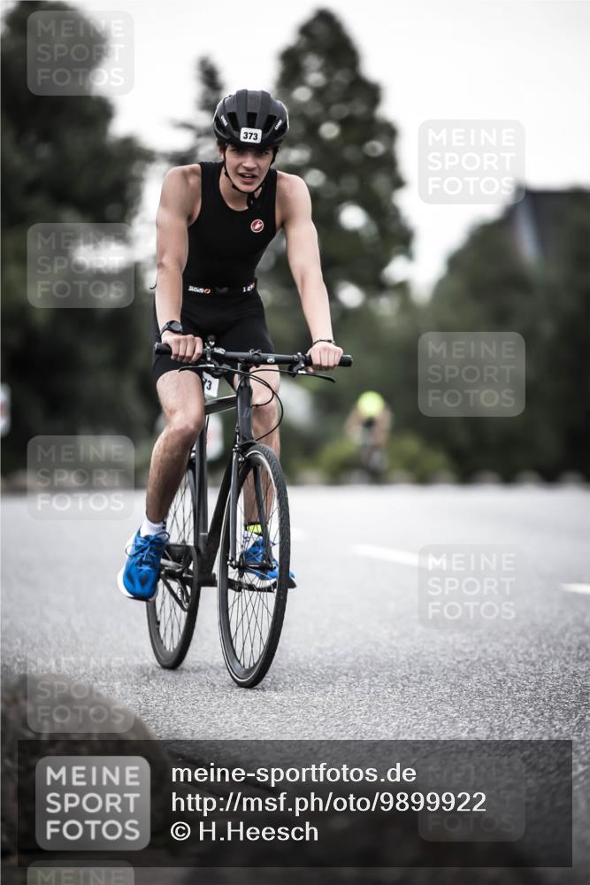 21.06.2026 - 29. Vierlanden-Triathlon H.Heesch http://msf.ph/oto/9899922 21.06.2026 10:08:14 Radfahren 38, 345, 373 meine-sportfotos.de