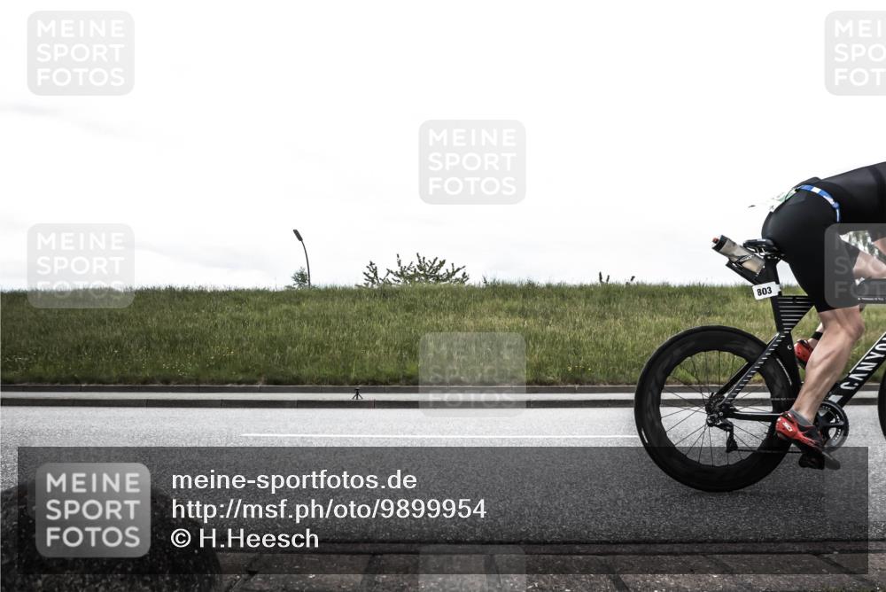 21.06.2026 - 29. Vierlanden-Triathlon H.Heesch http://msf.ph/oto/9899954 21.06.2026 11:55:20 Radfahren 225, 723, 767, 781, 803 meine-sportfotos.de