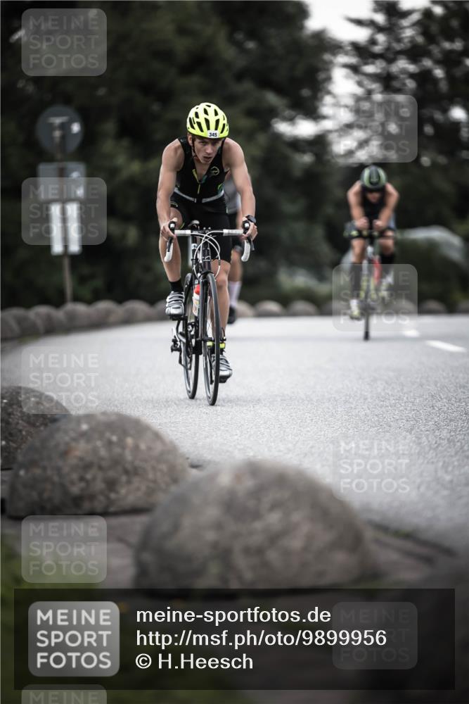 21.06.2026 - 29. Vierlanden-Triathlon H.Heesch http://msf.ph/oto/9899956 21.06.2026 10:08:21 Radfahren 34, 131, 345 meine-sportfotos.de