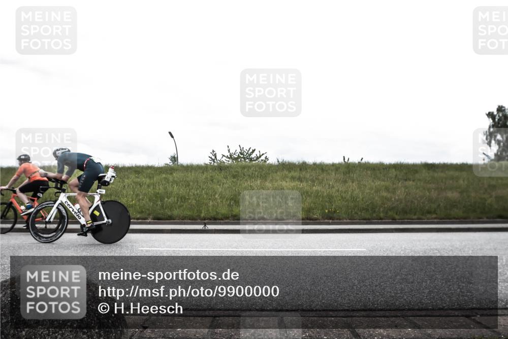 21.06.2026 - 29. Vierlanden-Triathlon H.Heesch http://msf.ph/oto/9900000 21.06.2026 11:56:18 Radfahren 17, 273, 663 meine-sportfotos.de