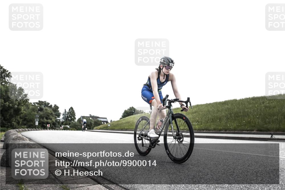 21.06.2026 - 29. Vierlanden-Triathlon H.Heesch http://msf.ph/oto/9900014 21.06.2026 12:36:44 Radfahren 754, 766, 987 meine-sportfotos.de