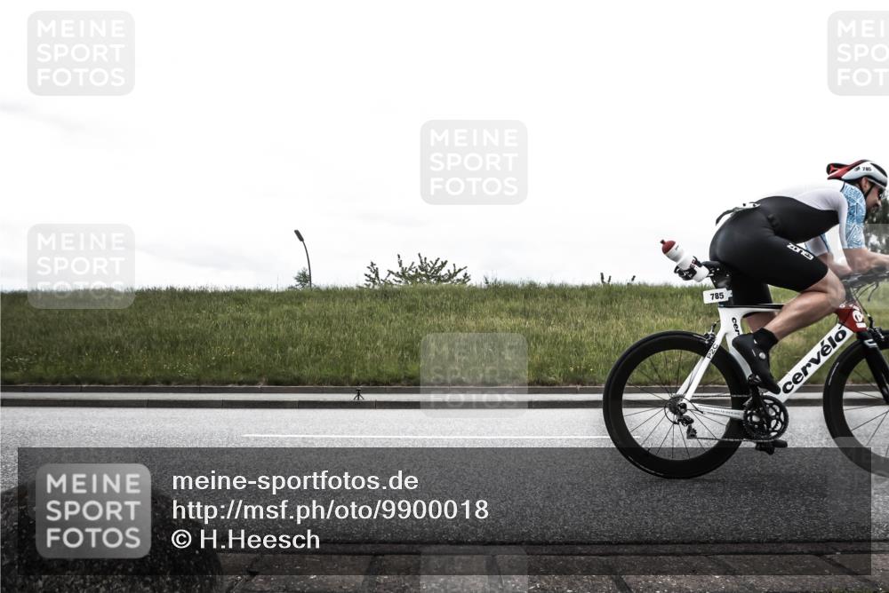 21.06.2026 - 29. Vierlanden-Triathlon H.Heesch http://msf.ph/oto/9900018 21.06.2026 11:56:33 Radfahren 644, 776, 785, 897 meine-sportfotos.de