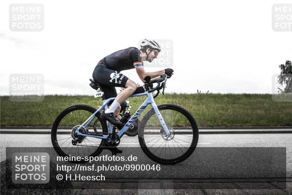 21.06.2026 - 29. Vierlanden-Triathlon H.Heesch http://msf.ph/oto/9900046 21.06.2026 11:57:06 Radfahren 686, 769, 777, 794, 898 meine-sportfotos.de