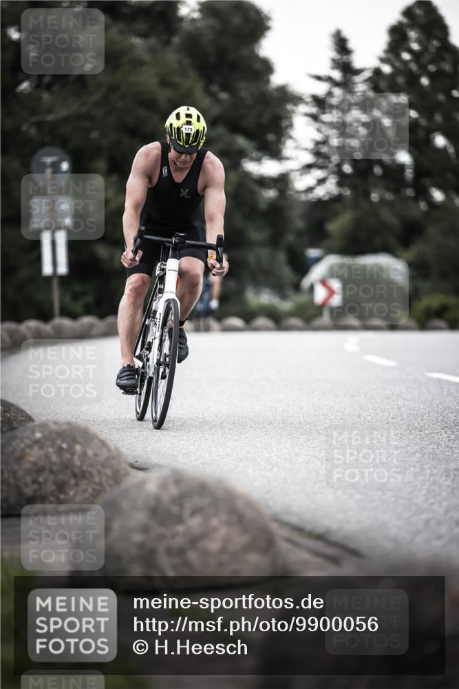 21.06.2026 - 29. Vierlanden-Triathlon H.Heesch http://msf.ph/oto/9900056 21.06.2026 10:08:32 Radfahren 67, 173, 358 meine-sportfotos.de