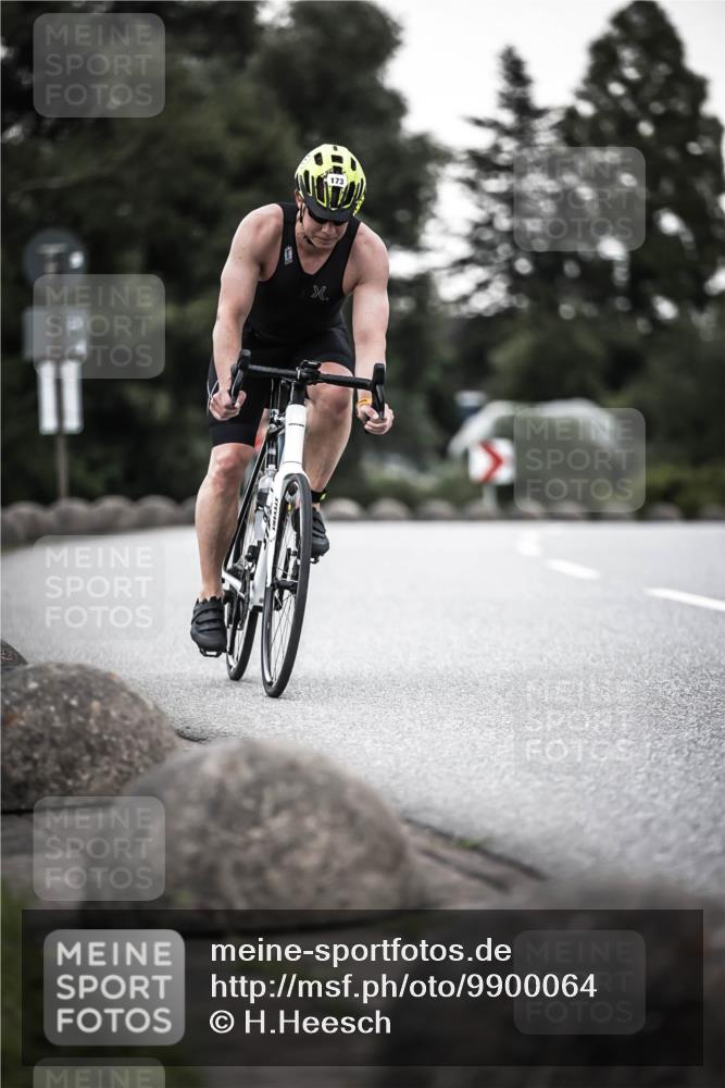 21.06.2026 - 29. Vierlanden-Triathlon H.Heesch http://msf.ph/oto/9900064 21.06.2026 10:08:32 Radfahren 67, 173, 358 meine-sportfotos.de