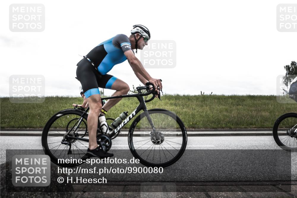 21.06.2026 - 29. Vierlanden-Triathlon H.Heesch http://msf.ph/oto/9900080 21.06.2026 11:58:13 Radfahren 629, 670, 684, 768, 782, 800, 823 meine-sportfotos.de