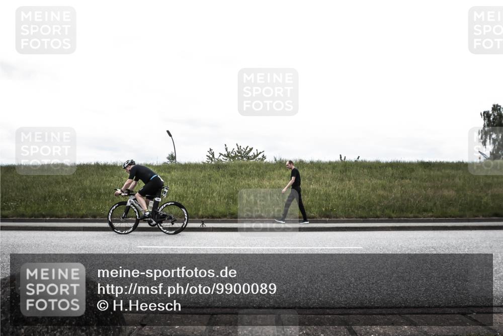 21.06.2026 - 29. Vierlanden-Triathlon H.Heesch http://msf.ph/oto/9900089 21.06.2026 11:58:31 Radfahren 790 meine-sportfotos.de
