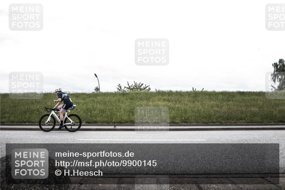 21.06.2026 - 29. Vierlanden-Triathlon H.Heesch http://msf.ph/oto/9900145 21.06.2026 12:00:10 Radfahren 227, 753, 770, 872, 883 meine-sportfotos.de