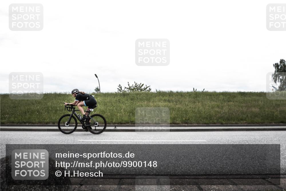21.06.2026 - 29. Vierlanden-Triathlon H.Heesch http://msf.ph/oto/9900148 21.06.2026 12:00:17 Radfahren 753, 872, 883 meine-sportfotos.de