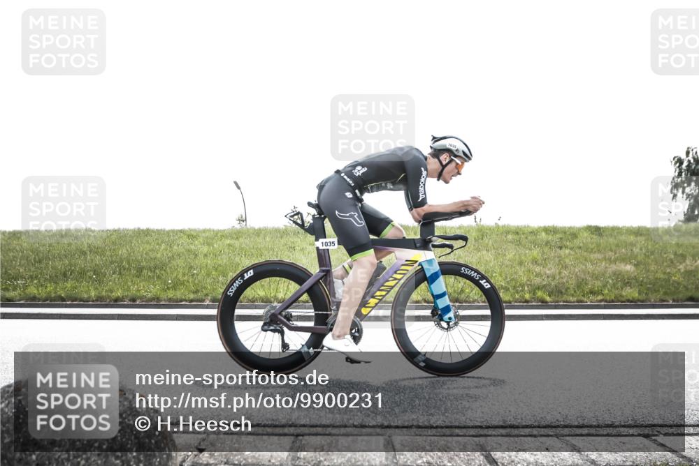21.06.2026 - 29. Vierlanden-Triathlon H.Heesch http://msf.ph/oto/9900231 21.06.2026 13:04:29 Radfahren 1016, 1035 meine-sportfotos.de