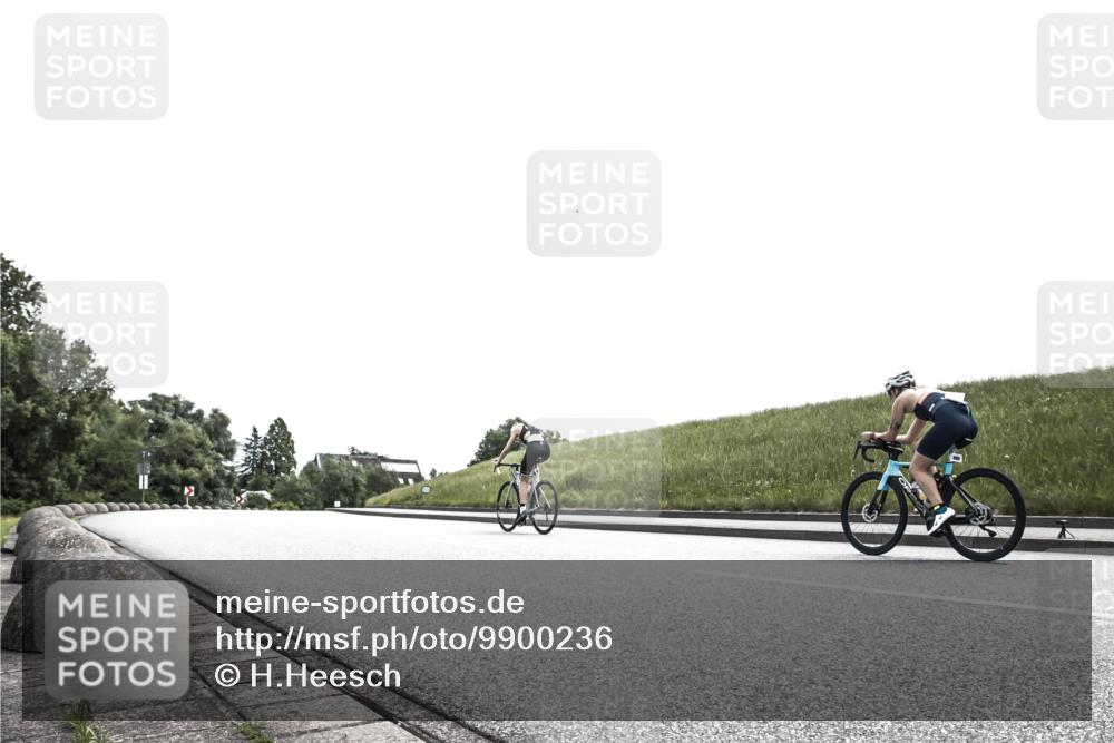 21.06.2026 - 29. Vierlanden-Triathlon H.Heesch http://msf.ph/oto/9900236 21.06.2026 12:50:52 Radfahren  meine-sportfotos.de