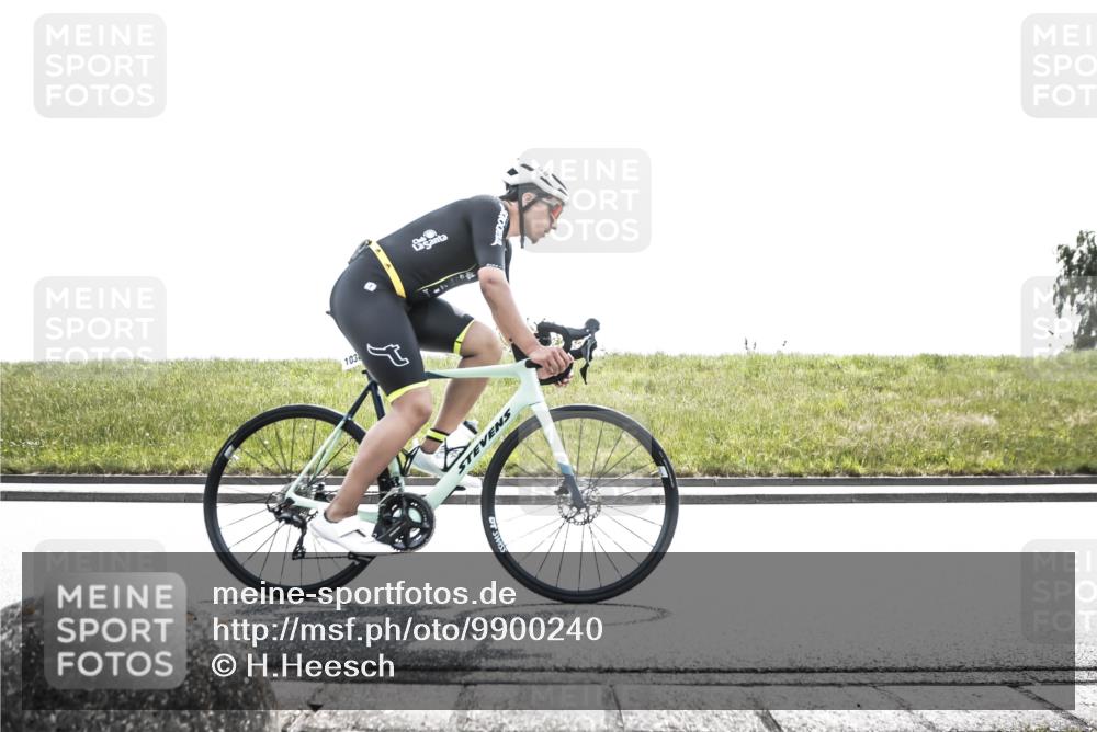 21.06.2026 - 29. Vierlanden-Triathlon H.Heesch http://msf.ph/oto/9900240 21.06.2026 13:05:14 Radfahren 1030, 1036, 1037, 1071 meine-sportfotos.de
