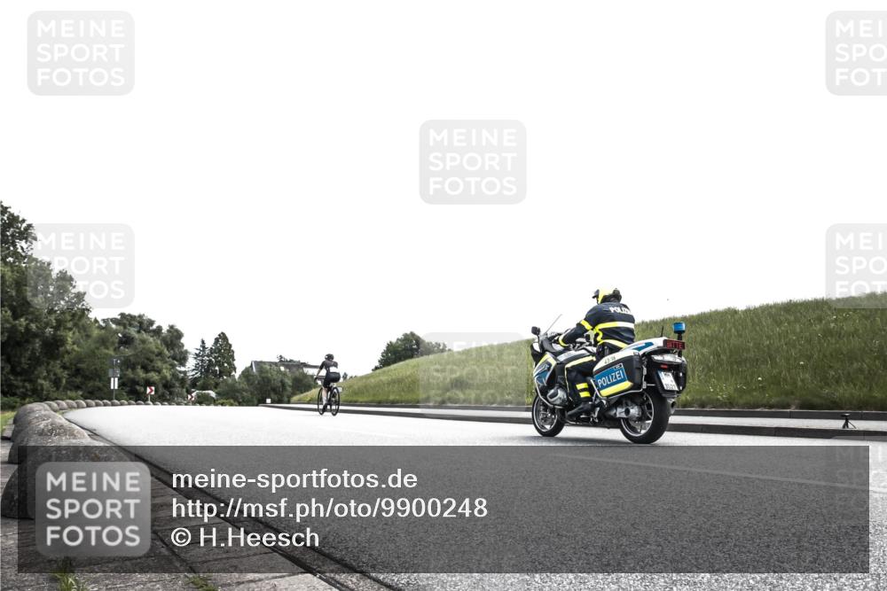 21.06.2026 - 29. Vierlanden-Triathlon H.Heesch http://msf.ph/oto/9900248 21.06.2026 12:51:27 Radfahren  meine-sportfotos.de