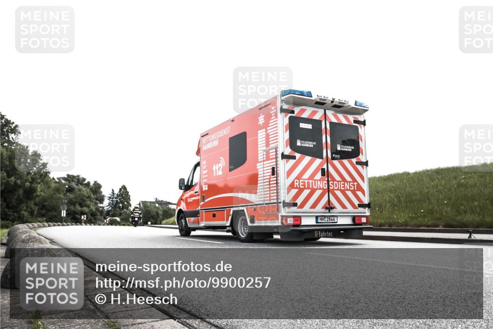 21.06.2026 - 29. Vierlanden-Triathlon H.Heesch http://msf.ph/oto/9900257 21.06.2026 12:51:30 Radfahren  meine-sportfotos.de