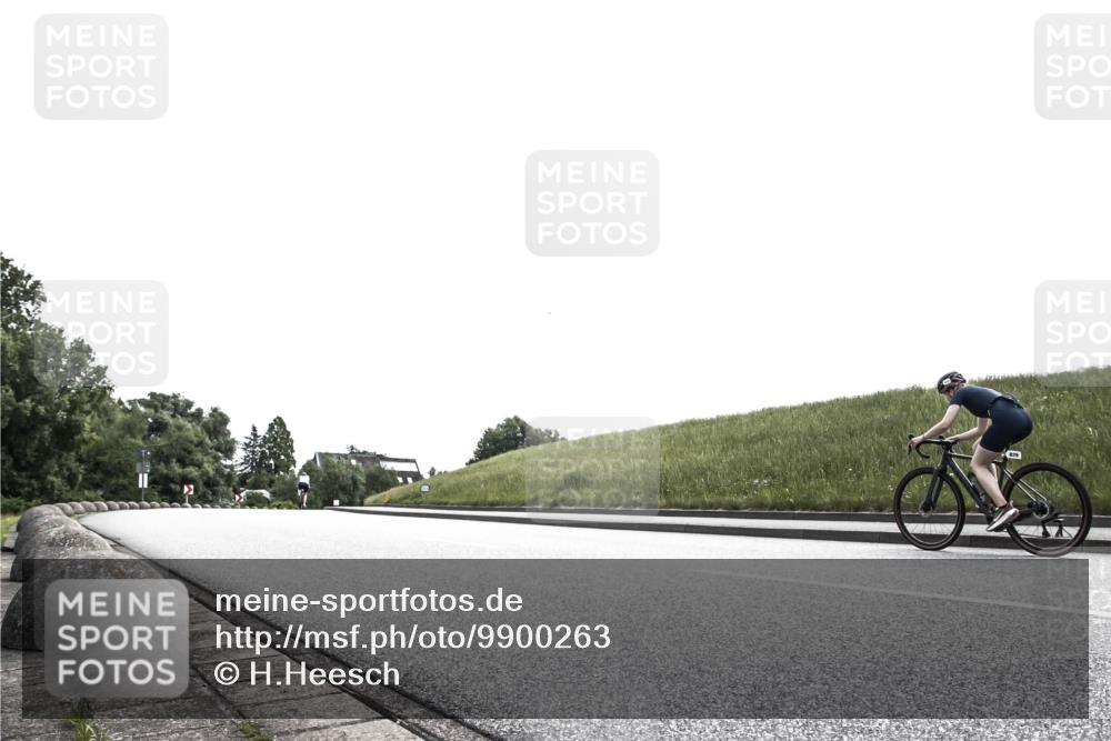 21.06.2026 - 29. Vierlanden-Triathlon H.Heesch http://msf.ph/oto/9900263 21.06.2026 12:52:38 Radfahren 662 meine-sportfotos.de