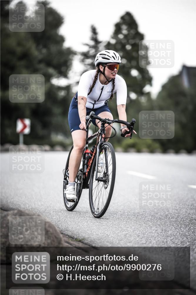 21.06.2026 - 29. Vierlanden-Triathlon H.Heesch http://msf.ph/oto/9900276 21.06.2026 10:08:51 Radfahren 30, 269, 277 meine-sportfotos.de