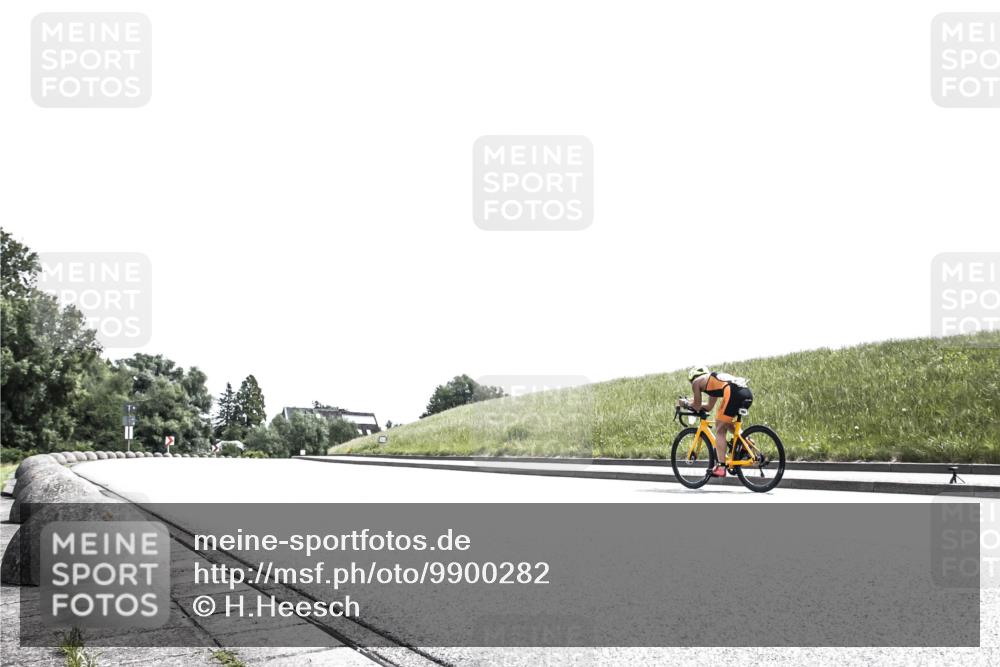 21.06.2026 - 29. Vierlanden-Triathlon H.Heesch http://msf.ph/oto/9900282 21.06.2026 12:57:09 Radfahren 841 meine-sportfotos.de