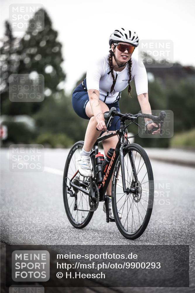 21.06.2026 - 29. Vierlanden-Triathlon H.Heesch http://msf.ph/oto/9900293 21.06.2026 10:08:51 Radfahren 30, 269, 277 meine-sportfotos.de