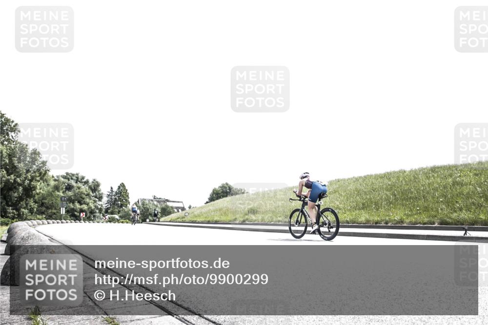 21.06.2026 - 29. Vierlanden-Triathlon H.Heesch http://msf.ph/oto/9900299 21.06.2026 12:57:31 Radfahren 1000, 1017 meine-sportfotos.de