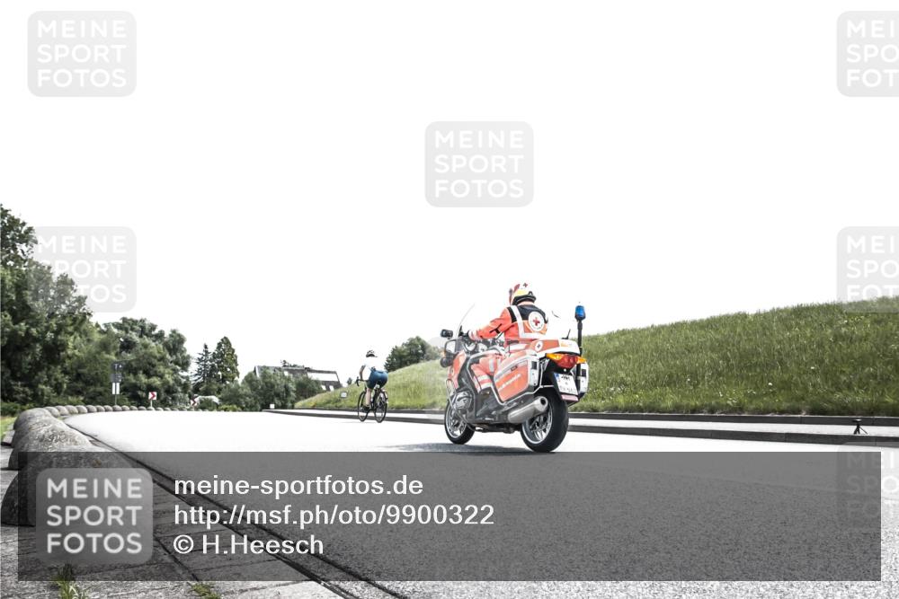21.06.2026 - 29. Vierlanden-Triathlon H.Heesch http://msf.ph/oto/9900322 21.06.2026 12:58:29 Radfahren  meine-sportfotos.de