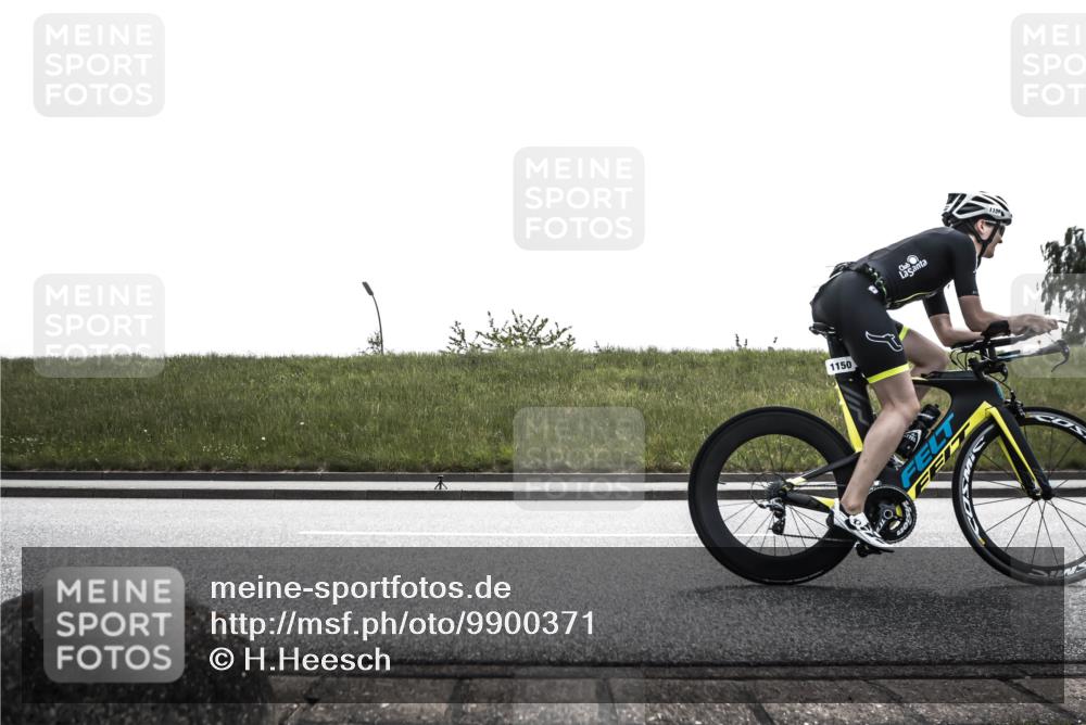 21.06.2026 - 29. Vierlanden-Triathlon H.Heesch http://msf.ph/oto/9900371 21.06.2026 13:18:17 Radfahren 1122, 1136, 1150 meine-sportfotos.de
