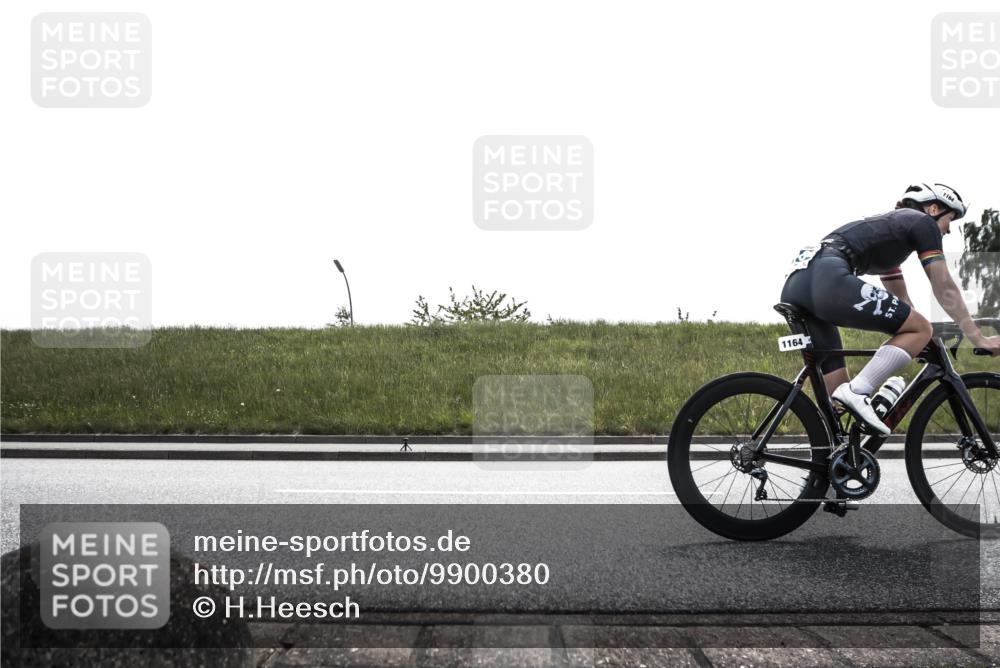 21.06.2026 - 29. Vierlanden-Triathlon H.Heesch http://msf.ph/oto/9900380 21.06.2026 13:18:34 Radfahren 1158, 1164 meine-sportfotos.de