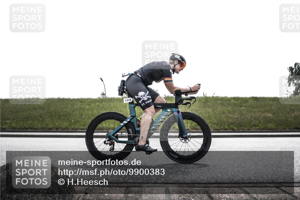 21.06.2026 - 29. Vierlanden-Triathlon H.Heesch http://msf.ph/oto/9900383 21.06.2026 13:19:09 Radfahren 1107, 1112 meine-sportfotos.de