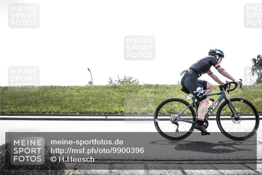 21.06.2026 - 29. Vierlanden-Triathlon H.Heesch http://msf.ph/oto/9900396 21.06.2026 13:20:42 Radfahren 1119, 1144, 1163 meine-sportfotos.de
