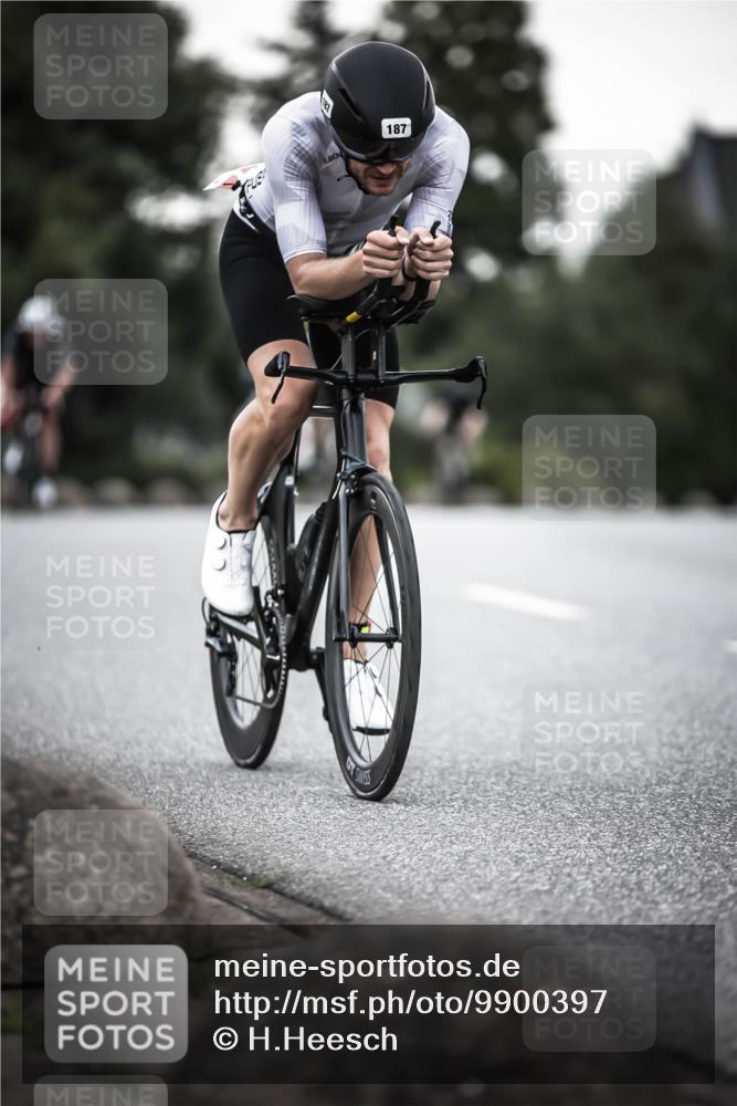 21.06.2026 - 29. Vierlanden-Triathlon H.Heesch http://msf.ph/oto/9900397 21.06.2026 10:09:18 Radfahren 25, 153, 187, 191, 303 meine-sportfotos.de