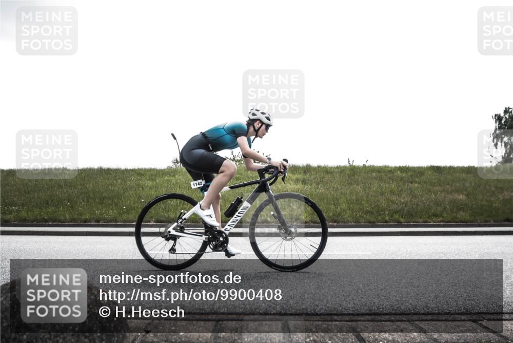 21.06.2026 - 29. Vierlanden-Triathlon H.Heesch http://msf.ph/oto/9900408 21.06.2026 13:21:24 Radfahren 1142 meine-sportfotos.de