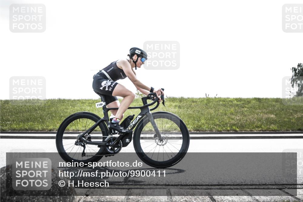 21.06.2026 - 29. Vierlanden-Triathlon H.Heesch http://msf.ph/oto/9900411 21.06.2026 13:22:54 Radfahren 1160 meine-sportfotos.de