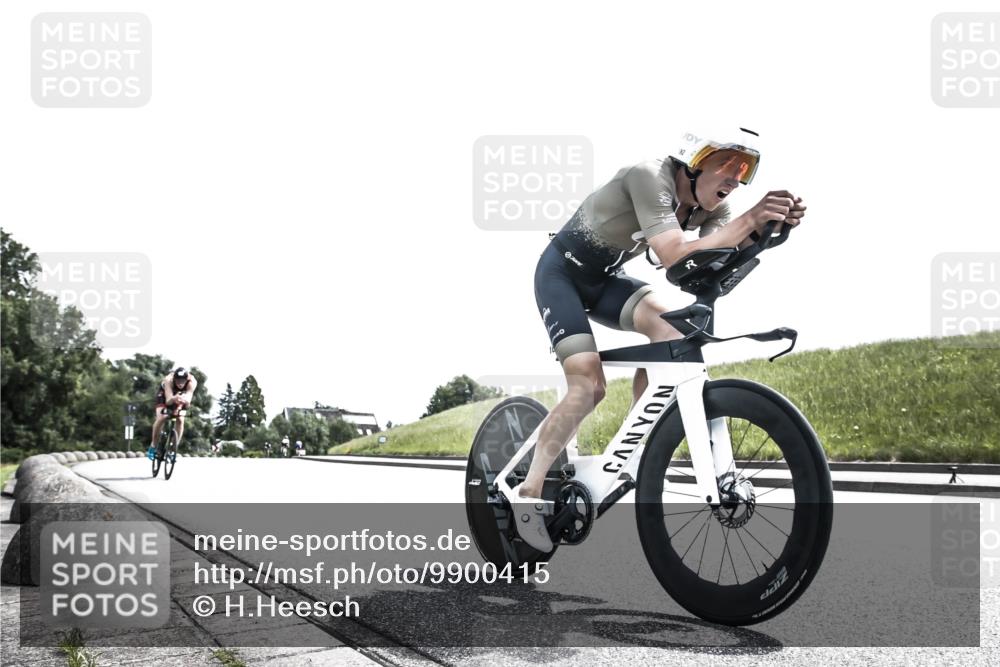 21.06.2026 - 29. Vierlanden-Triathlon H.Heesch http://msf.ph/oto/9900415 21.06.2026 13:02:12 Radfahren 1065, 1087 meine-sportfotos.de
