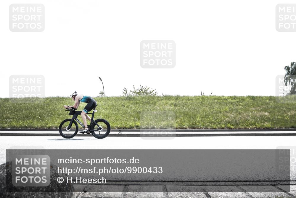 21.06.2026 - 29. Vierlanden-Triathlon H.Heesch http://msf.ph/oto/9900433 21.06.2026 13:26:47 Radfahren 1052 meine-sportfotos.de