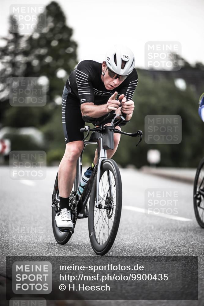 21.06.2026 - 29. Vierlanden-Triathlon H.Heesch http://msf.ph/oto/9900435 21.06.2026 10:09:22 Radfahren 25, 153, 191, 303 meine-sportfotos.de