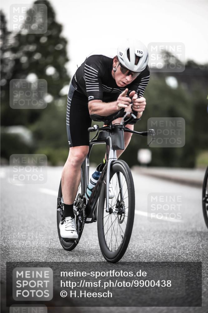 21.06.2026 - 29. Vierlanden-Triathlon H.Heesch http://msf.ph/oto/9900438 21.06.2026 10:09:22 Radfahren 25, 153, 191, 303 meine-sportfotos.de
