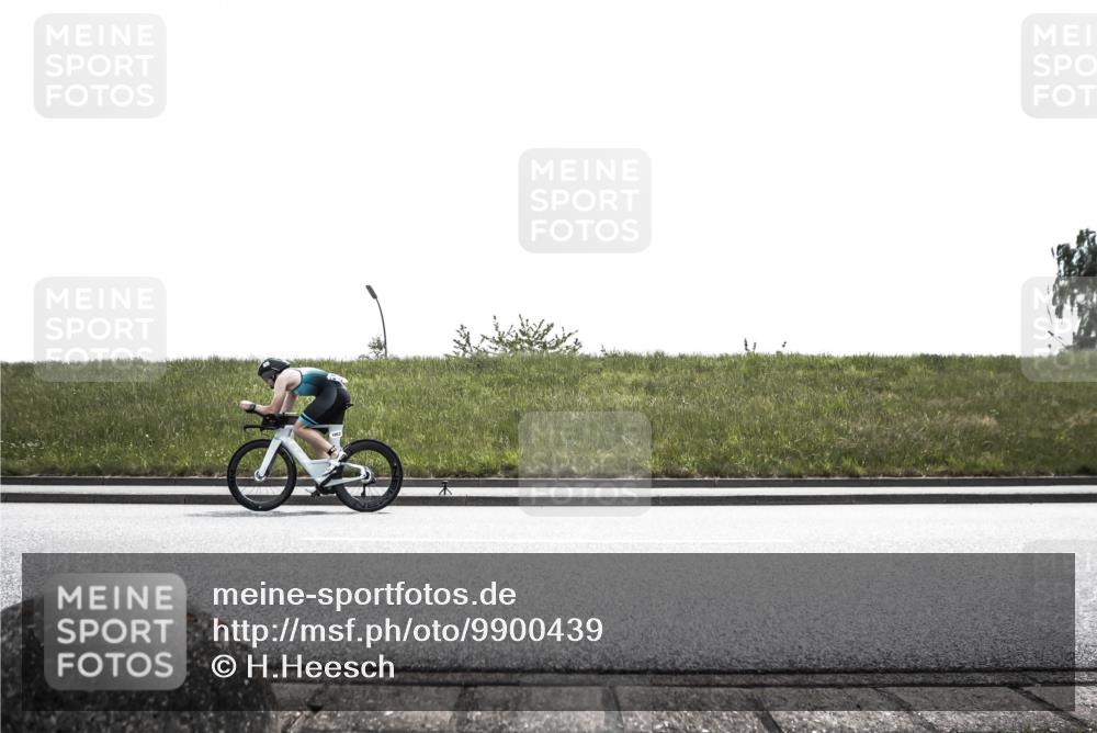21.06.2026 - 29. Vierlanden-Triathlon H.Heesch http://msf.ph/oto/9900439 21.06.2026 13:27:24 Radfahren 1023, 1053 meine-sportfotos.de