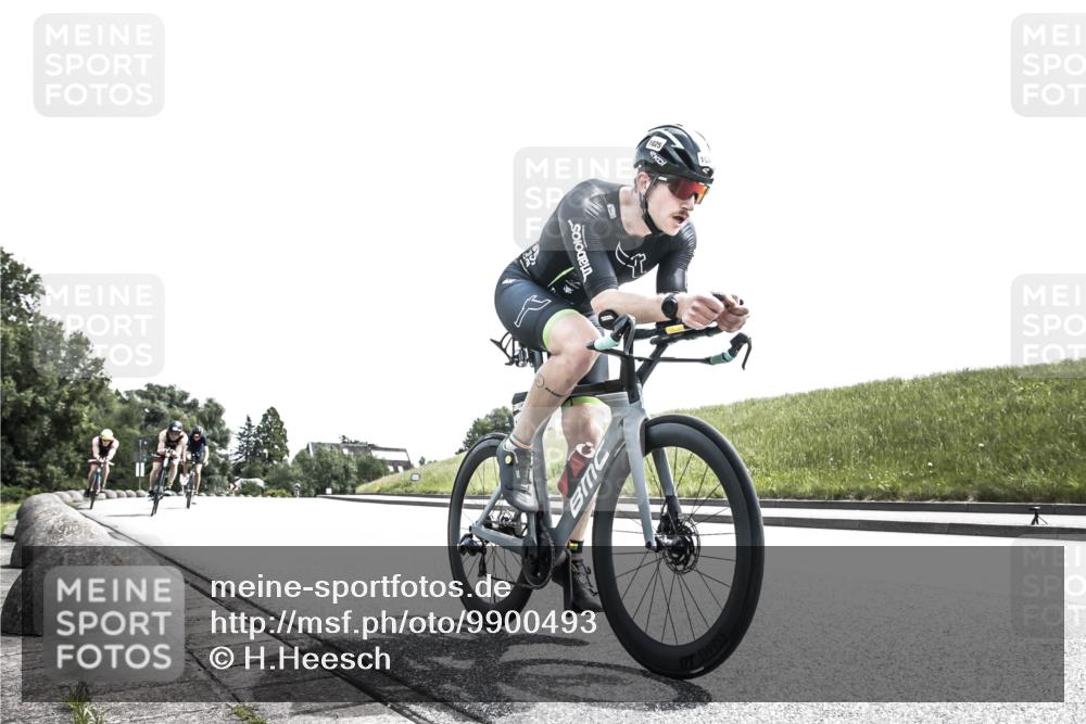 21.06.2026 - 29. Vierlanden-Triathlon H.Heesch http://msf.ph/oto/9900493 21.06.2026 13:05:57 Radfahren 1025, 1058, 1064, 1076, 1086 meine-sportfotos.de
