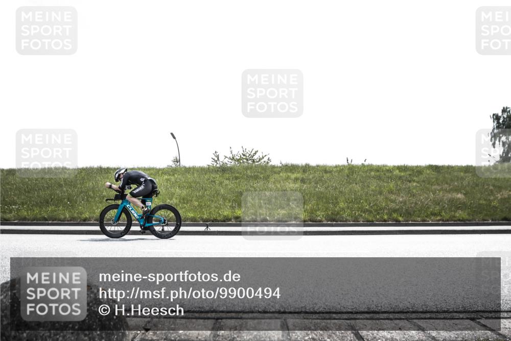 21.06.2026 - 29. Vierlanden-Triathlon H.Heesch http://msf.ph/oto/9900494 21.06.2026 13:29:53 Radfahren 1031, 1086, 1101 meine-sportfotos.de